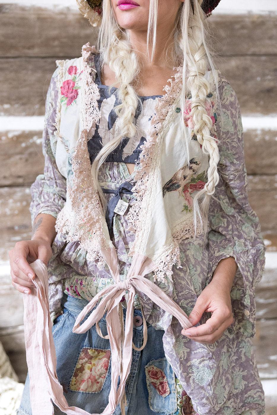 Appliqué Faustine Wrap - Image 4