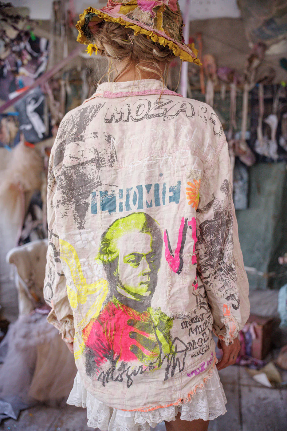 L Homie Boyfriend Shirt - Image 11